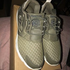 Reebok Furylite Sheer Sneakers